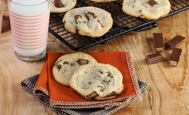 Crispy Chocolate Sugar Cookies Recipe